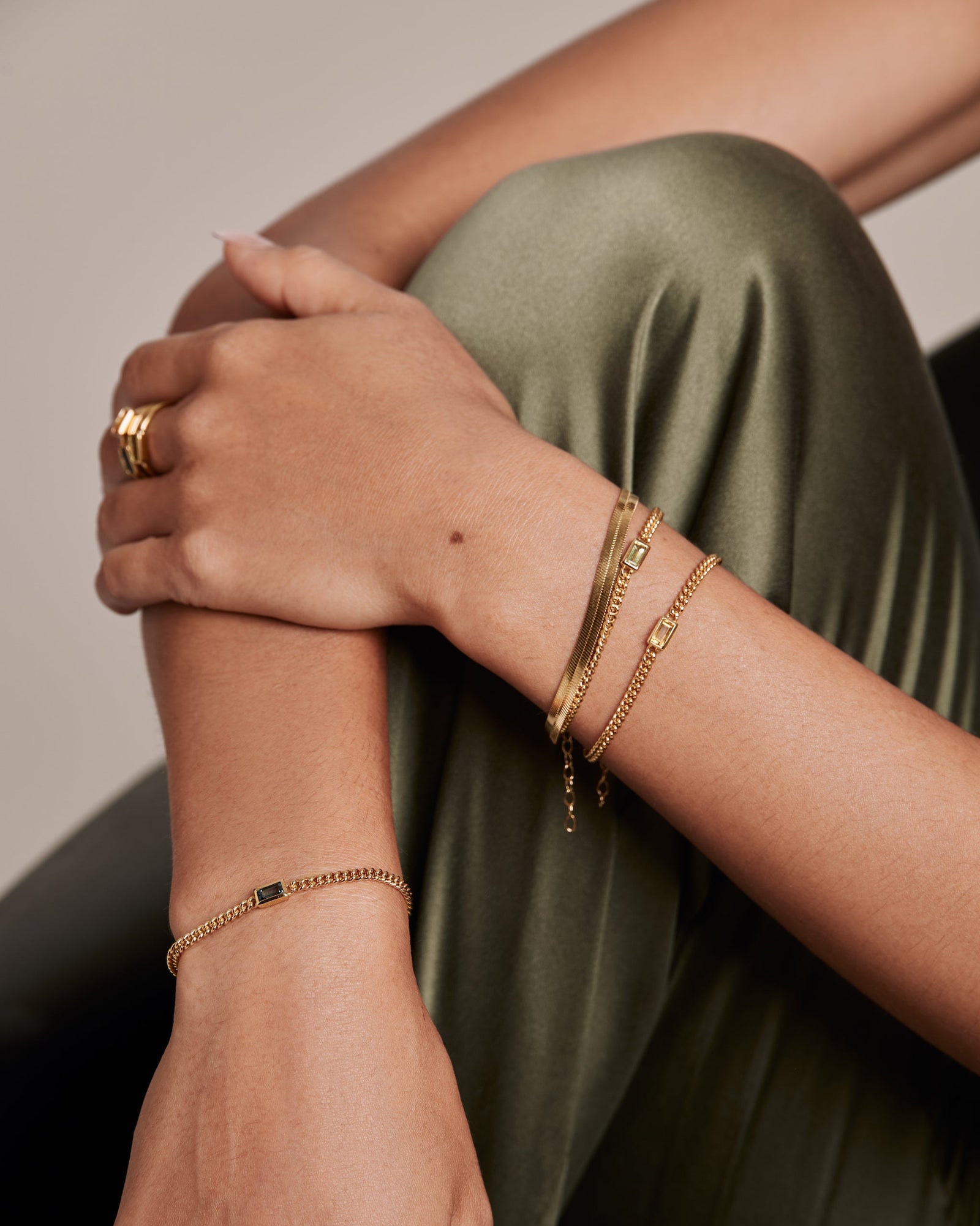 London blue topaz baguette curb chain bracelet in gold vermeil