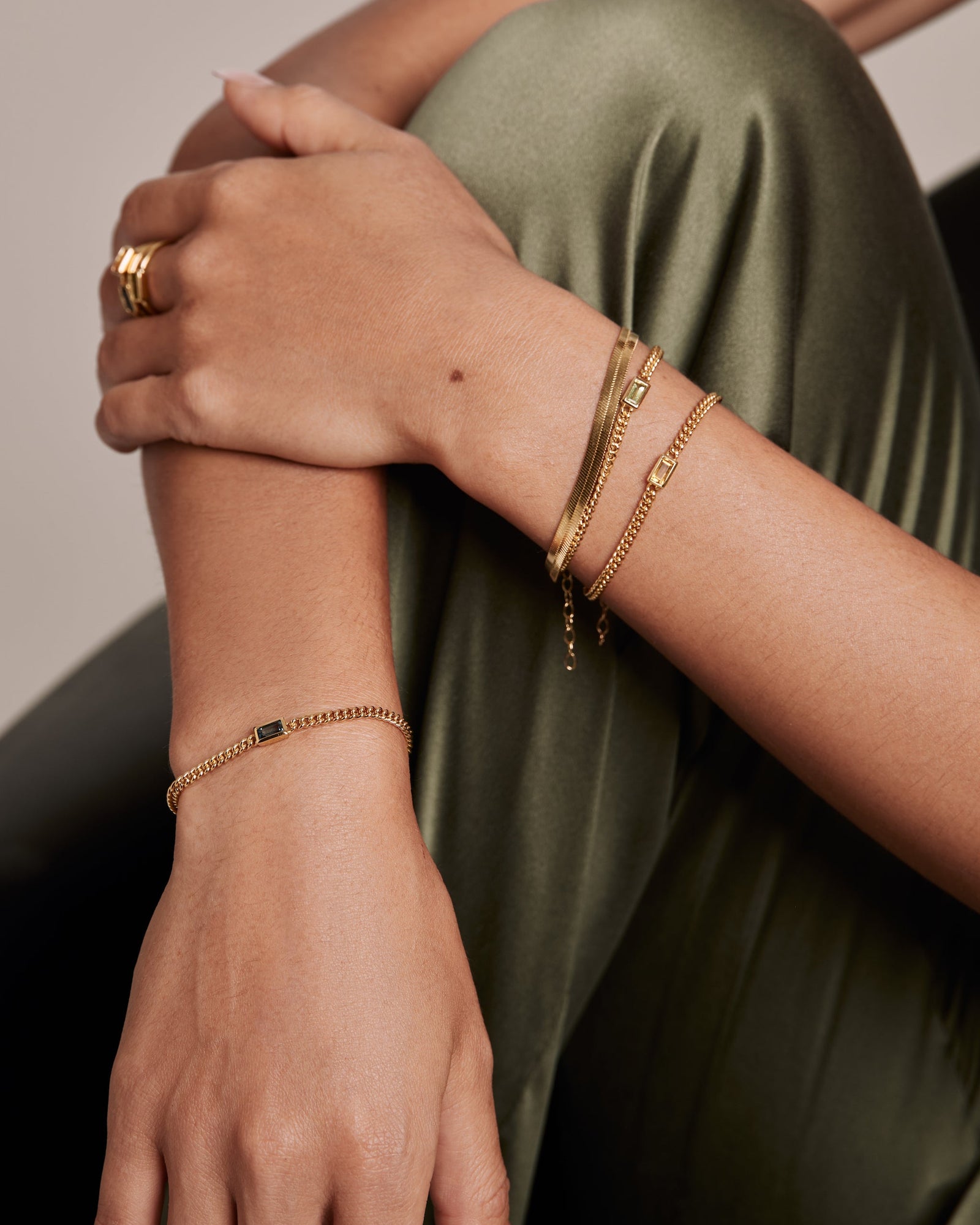 citrine baguette curb chain bracelet in vermeil gold