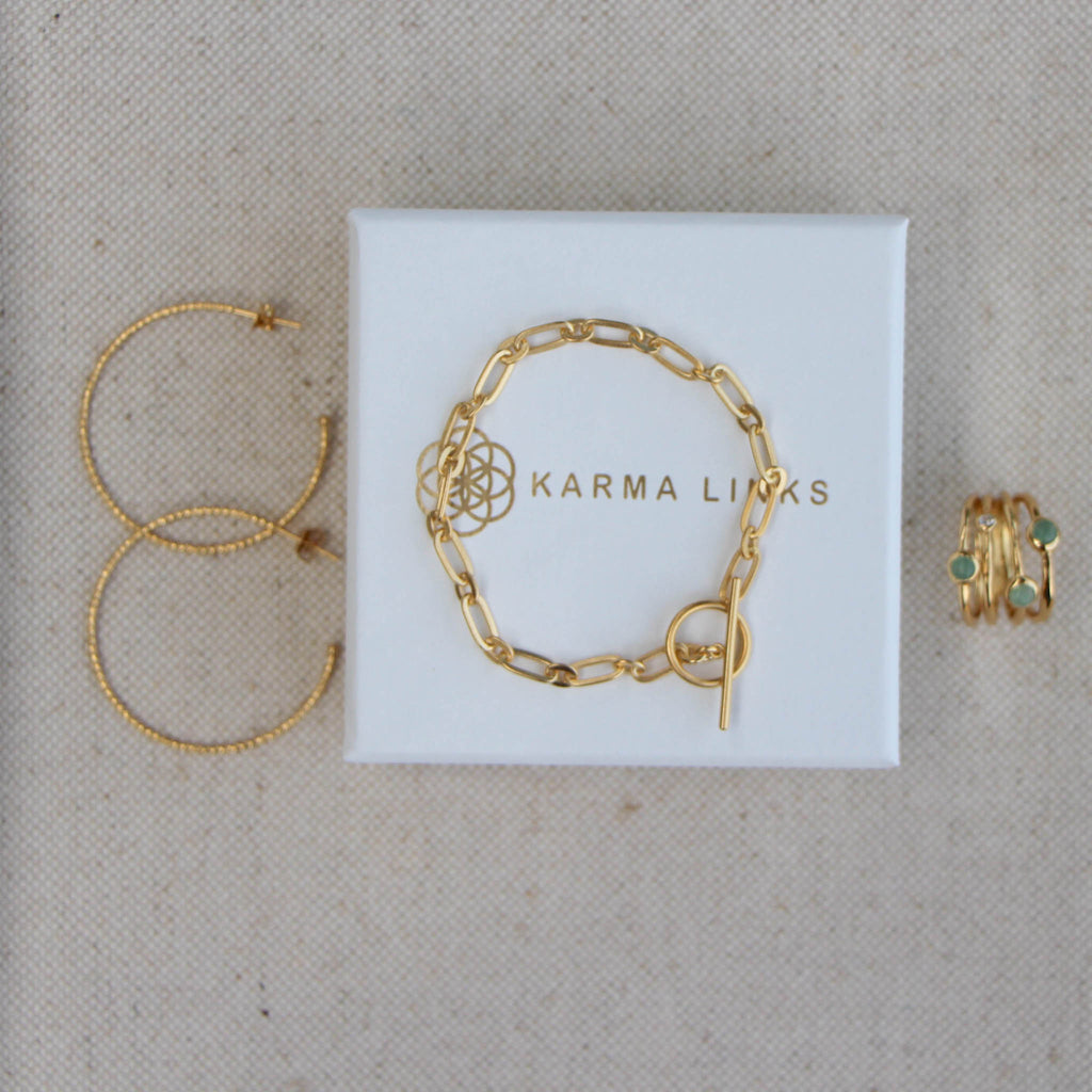 gold oval link chain bracelet