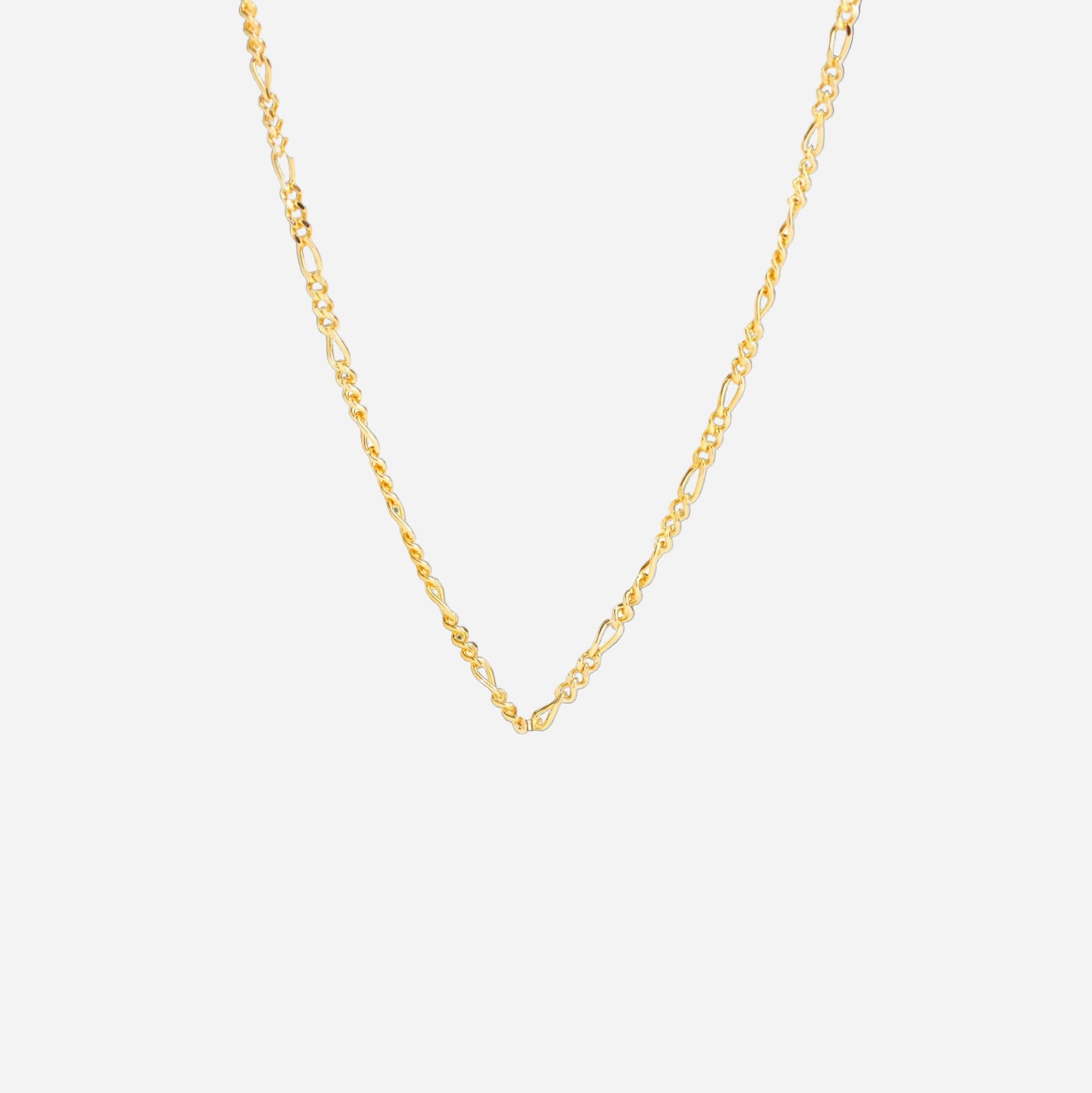 gold figaro chain