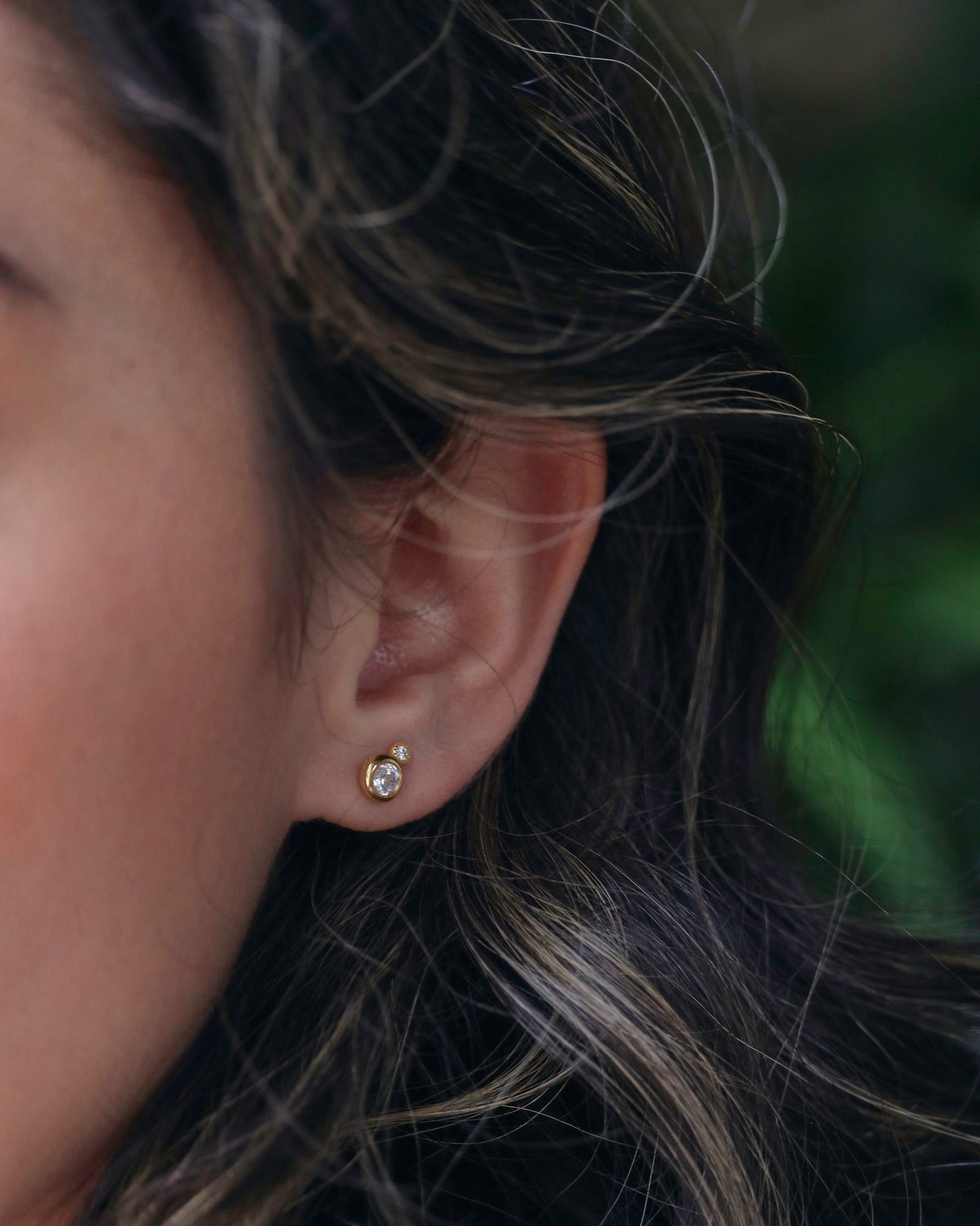 gold bezel stud earrings