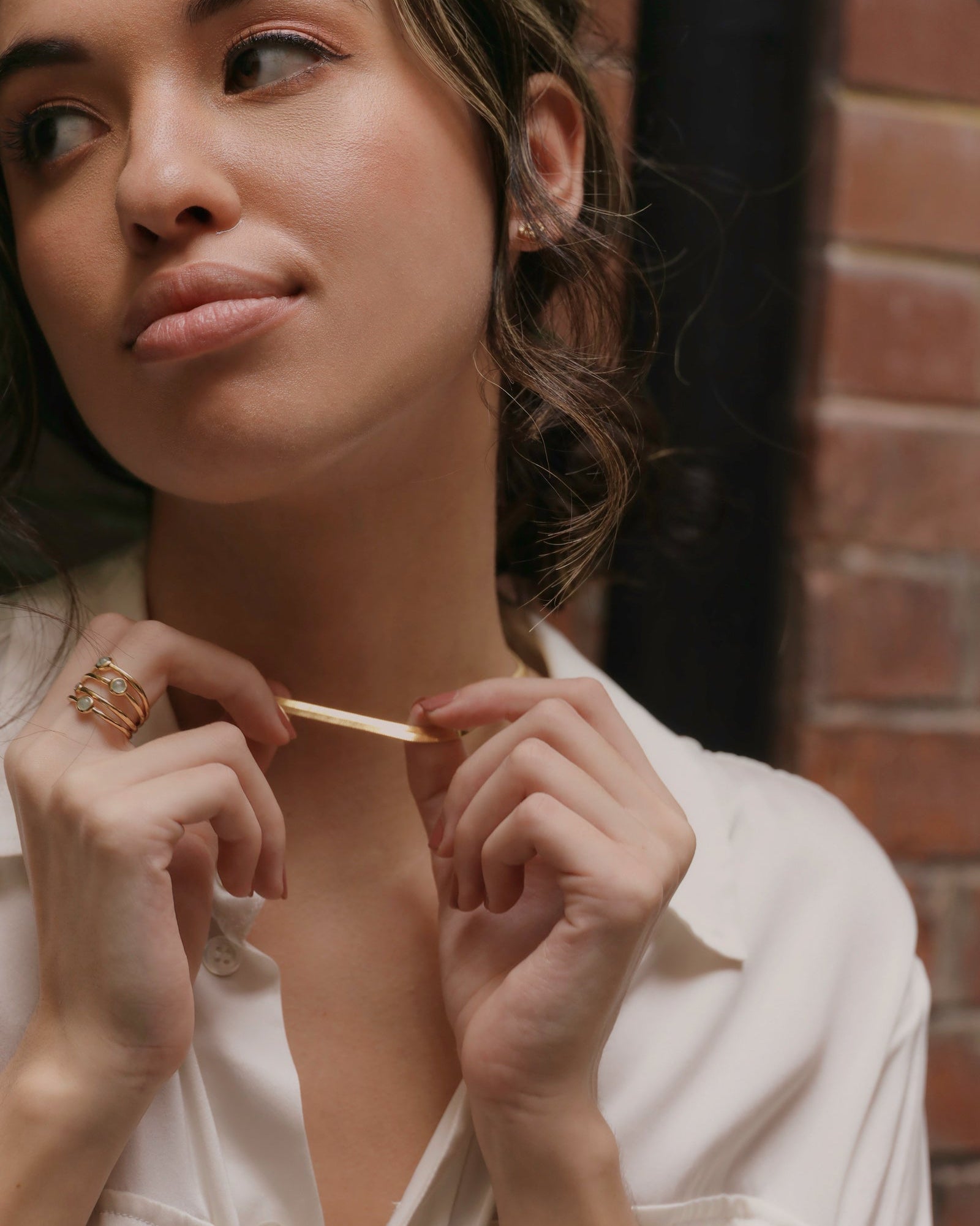 gold herringbone necklace