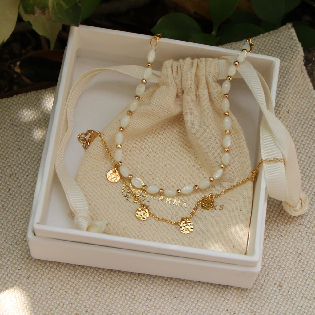 gold hammered disc chain bracelet