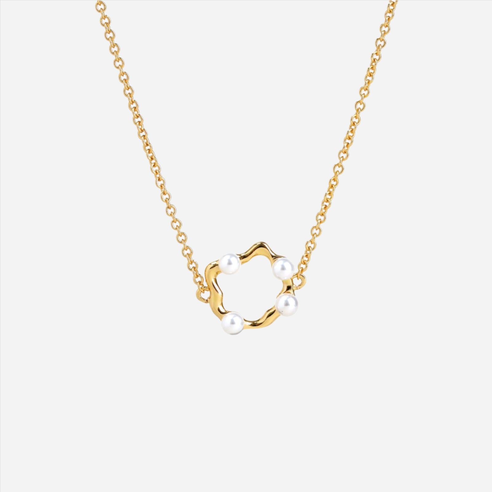 Faux pearl choker necklace